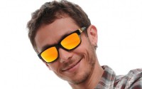 /album/galleria-foto-homepage/oakley-occhiali-da-sole-signature-di-valentino-rossi-jpg1/